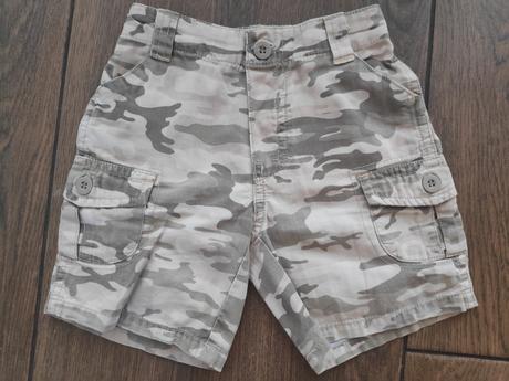 Maskáčové kraťasy, 92