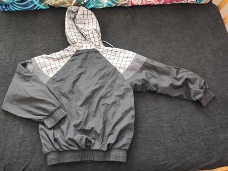 Bunda vel. 128-134, 128