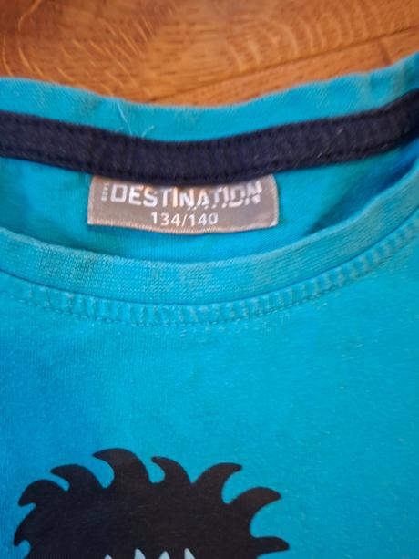 Vrchní díl pyžamka č.134/140, 134