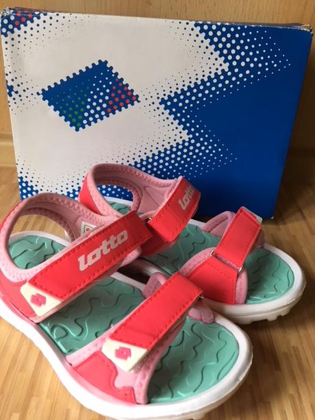 Holčičí sandálky 18,5cm vel.30, lotto,30