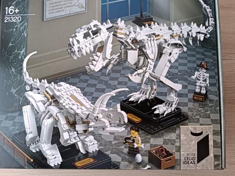 Lego ideas 21320 dinosauří fosilie, 