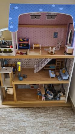 Domeček pro panenky,