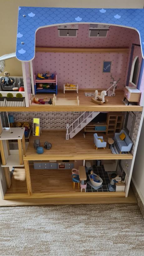 Domeček pro panenky, 