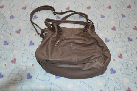 Hnědá kabelka, 