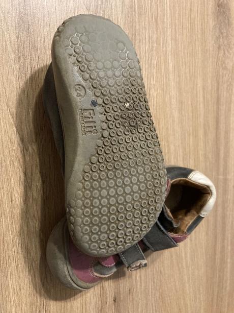 Celoroční filii na donošení, filii,24