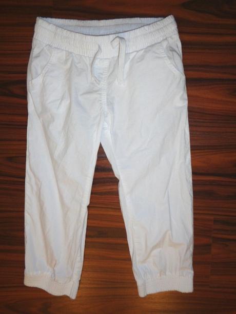 Luxusní sněhově bílé letní 3/4 kalhoty, 146