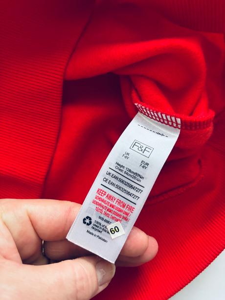 D79/ mikina vánoční - v.7/8 let, 128