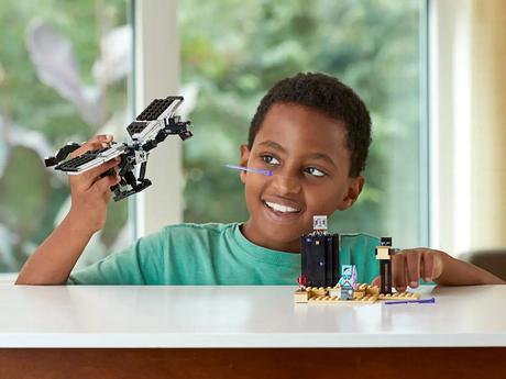 Lego minecraft 21151 souboj ve světě end, 