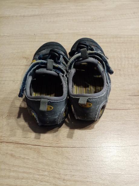 Sandály vel. 25, 25