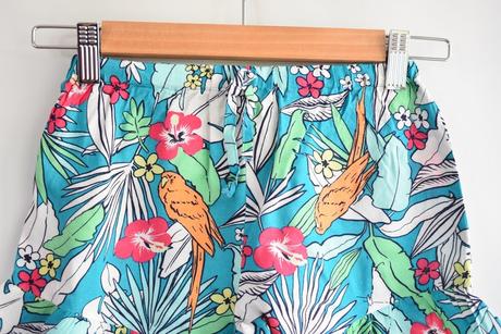 Kraťasy vel. 7 let, matalan,122