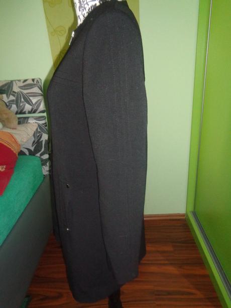 Luxusní černý kabát, f&f,36