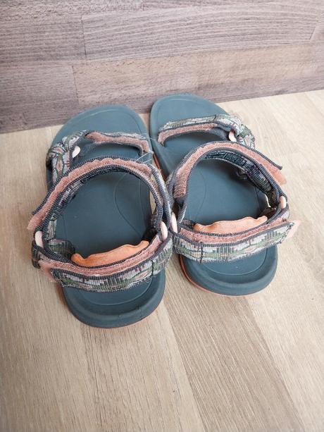 Sandále teva., 35