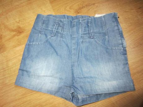 Pohodlné tenčí džínové, riflové šortky, kraťásky, h&m,92