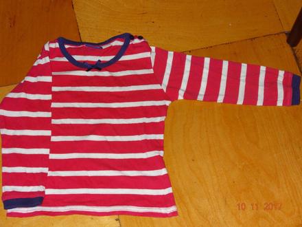 Dvoudílné pyžamo, lupilu,80