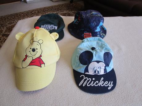 3x kšiltovka + 1x bavl. klobouček, vel.6-12 měsíců, h&m,68