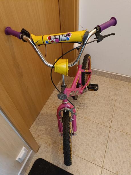 Dětské dívčí kolo 12, amulet,12