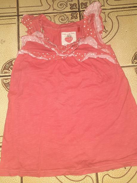 Dívčí tričko s volánky vel. 98 - 104, next,98