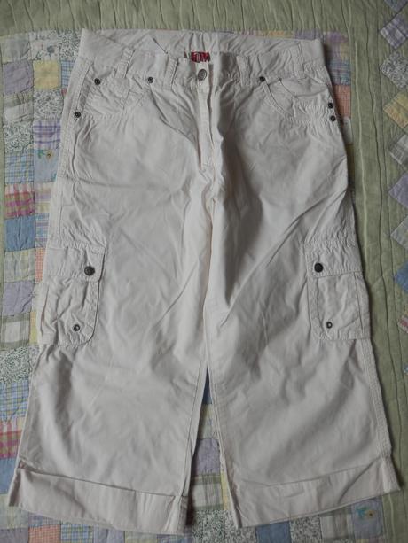 Plátěné 3/4 kalhoty, vel. 170, s