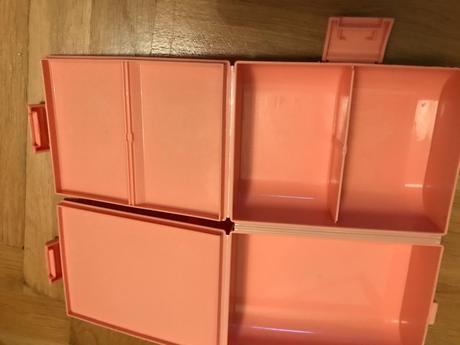 Box, krabička na svačinu kvítek,