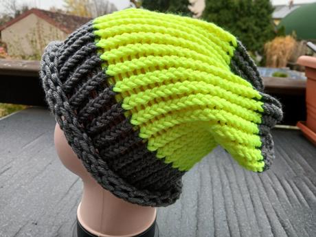 Pletené spadlé čepice (různé barvy), 36 - xxxl