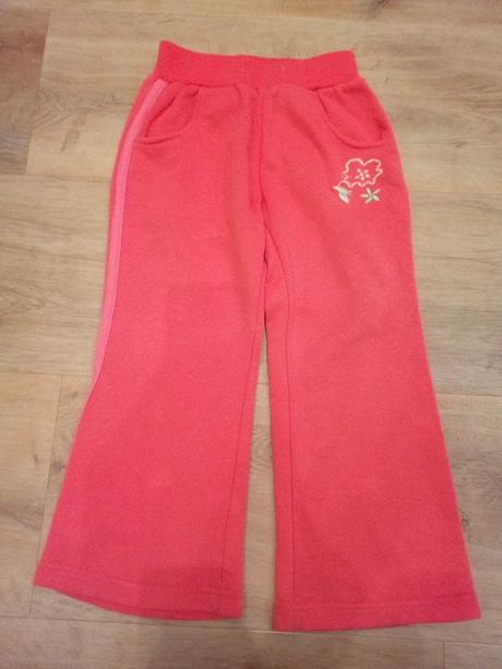 4 x tepláky, vel 104, 104