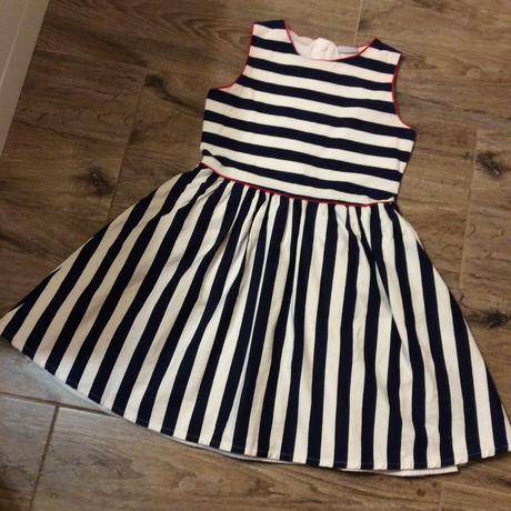 Šaty s proužkem, matalan,158