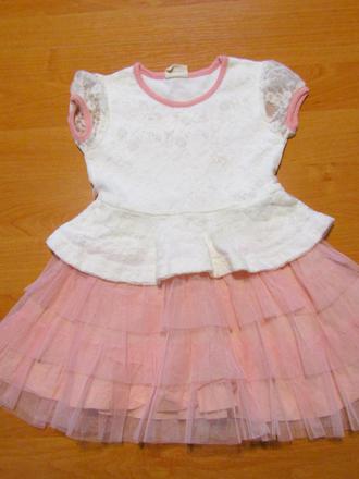 Dívčí šatičky vel 86-92, 92