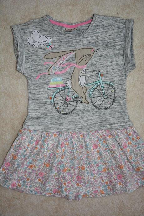 Šatičky či tunika se zajdou na kole, next,110