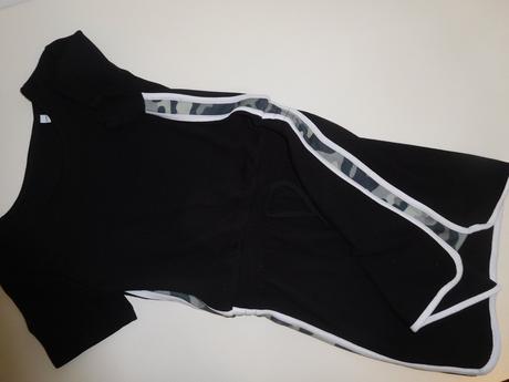 Sportovní šaty vel. 134/140, c&a,134