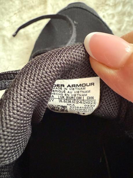 Tenisky under armour, under armour,38