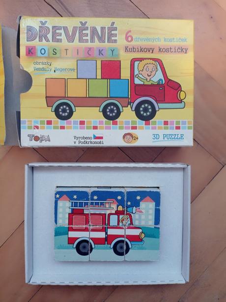 Kostky dřevěné, kubíkovy kostičky, doprava,