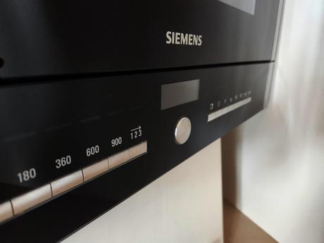 Vestavná mikrovlnná trouba siemens hf25m5r2/01, siemens