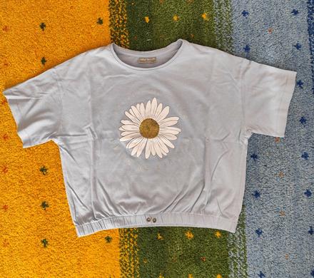 Triko modré s kopretinou, 146