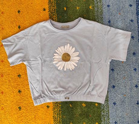 Triko modré s kopretinou, 146