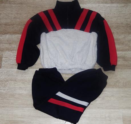 Teplákovka / tepláková souprava - vel.122, c&a,122