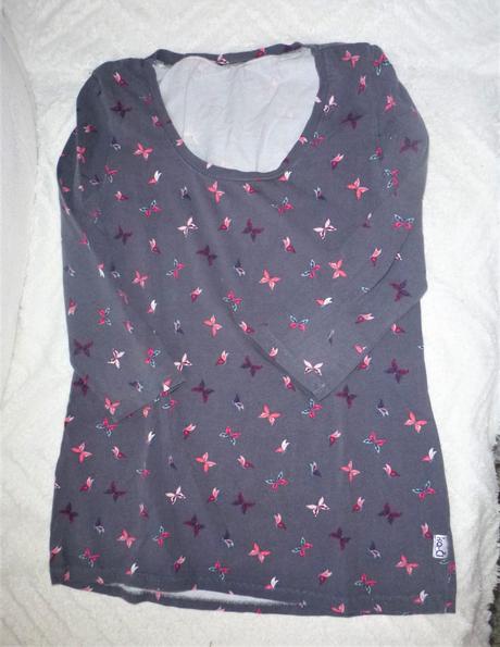 Dvě trika s potiskem - vel.m-l cena za obě, m