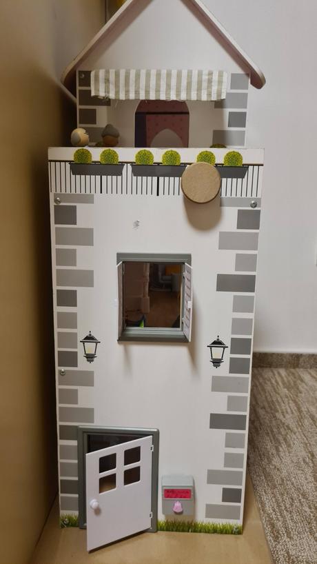 Domeček pro panenky, 