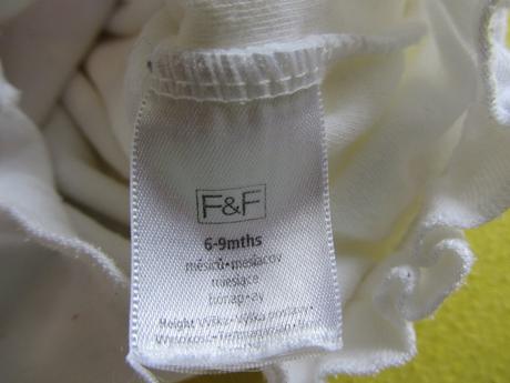 Letní body pro holčičku., f&f,74