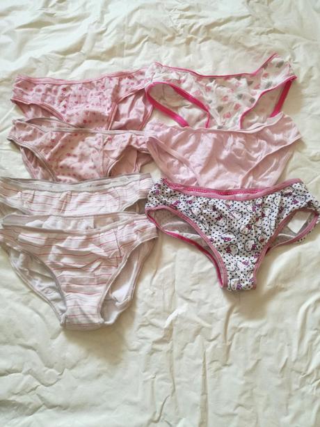 Spodní kalhotky, 128