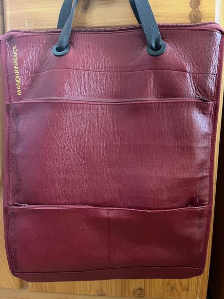 Krásná kožená taška mandarina duck,