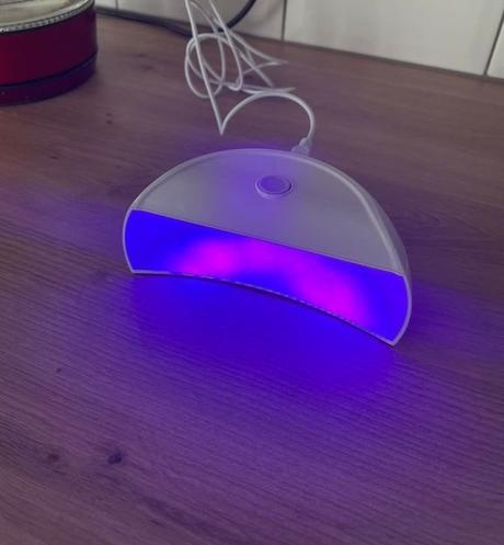 Led lampa na gel lak, 