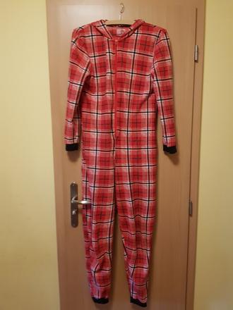 Flessový overal značky adore., s