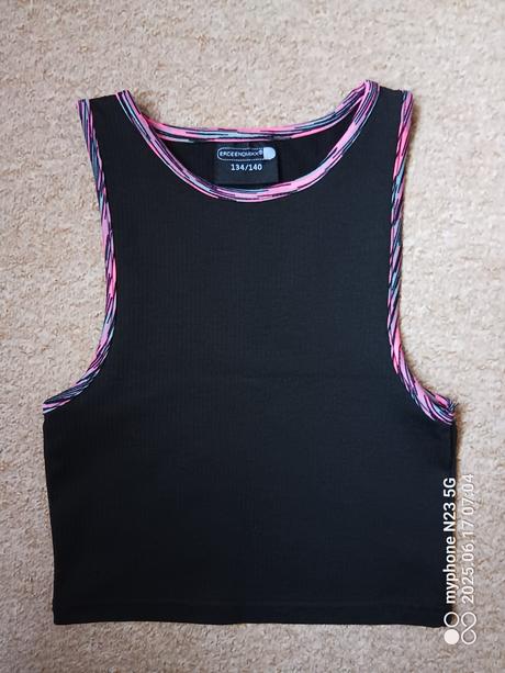 Crop-top zn."ergeenomixx" vel."134-140", 134