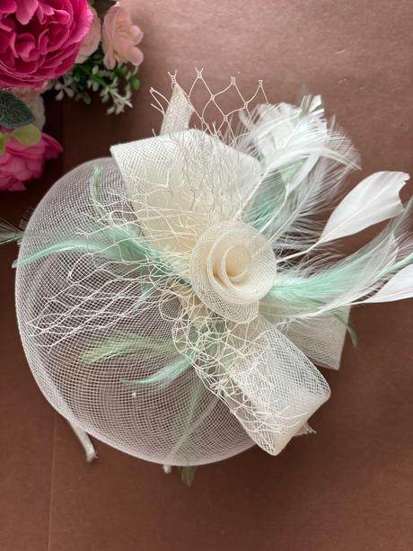 An3/ čelenka na karneval,