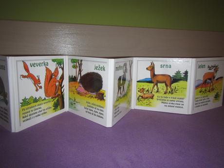 2 x dětské leporelo , zvěř v lese,