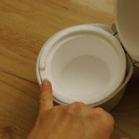 Isolacni obal na flasticku pro miminko,