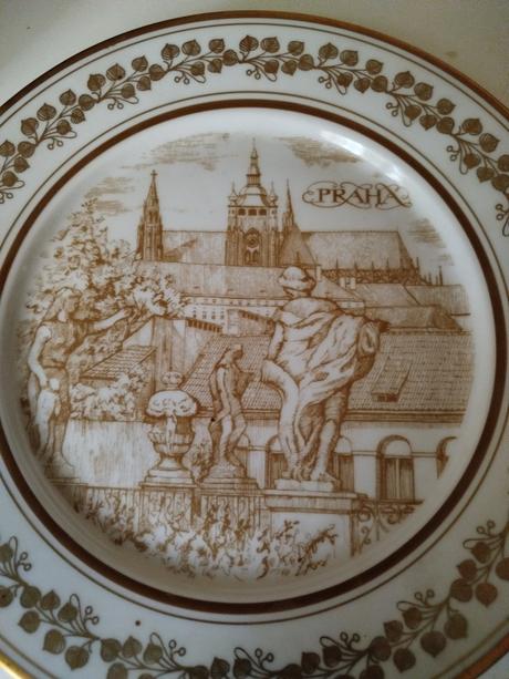 Talíř praha zn. epiag, 