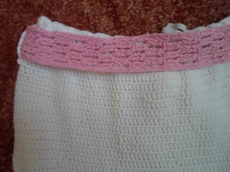 Bílá krajková háčkovaná sukně sukýnka, 104