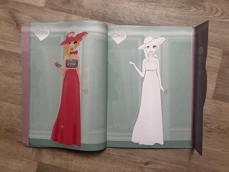 Sešit pro mladou návrhářku se samolepkami,