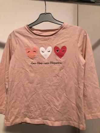 Starorůžové triko se srdíčky, 110